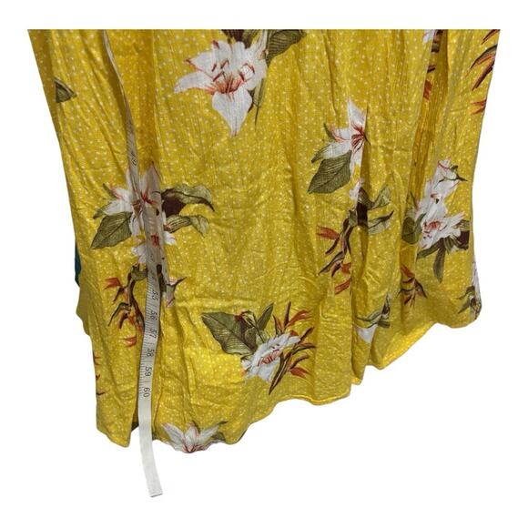 NWT Lulu's Butter Yellow Wrap Maxi Dress with Flutter Sleeves Size Medium FF0613 - Picture 3 of 8